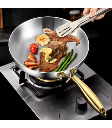 résistante, sans revêtement, cuisson uniforme, antiadhésive, acier inoxydable